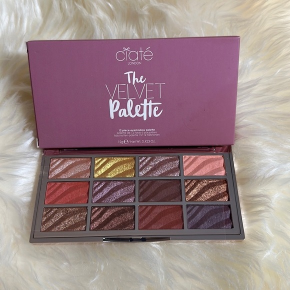 Ciaté London, the Velvet Palette - Picture 2 of 4